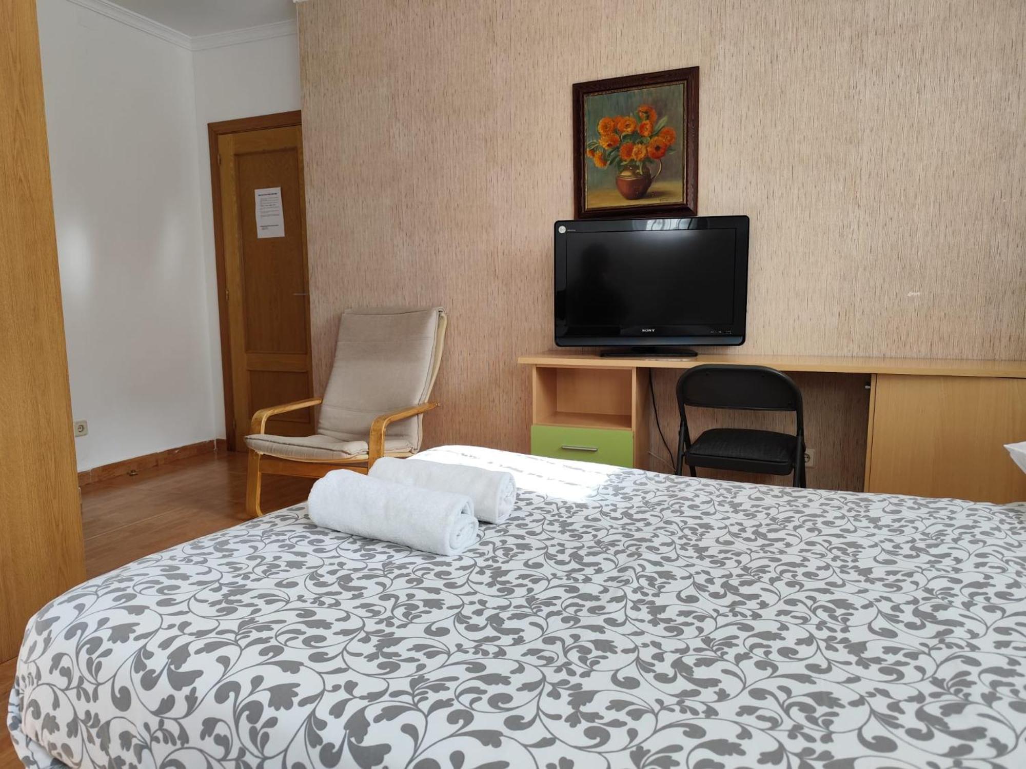 Apartamento Y Habitaciones El Colmenar — Photos 3